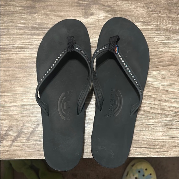 Crystal black rainbows - Picture 1 of 2